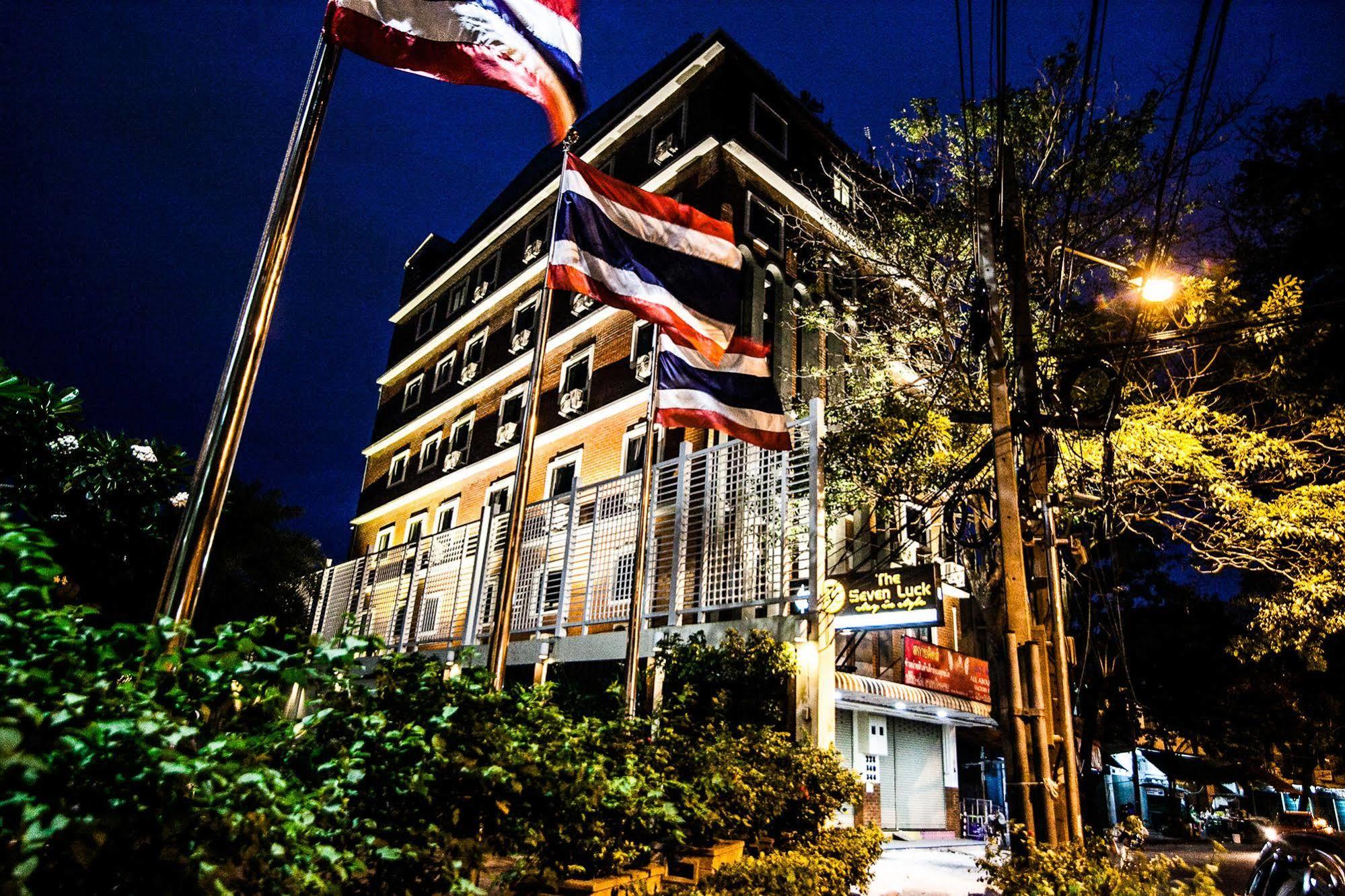 The Seven Luck Hotel Banguecoque Exterior foto